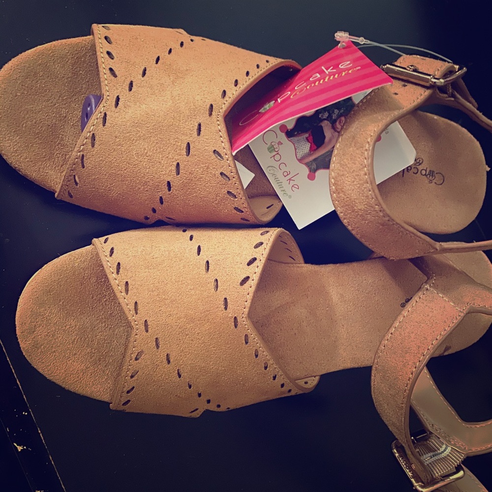 Size 3 toddler wedges